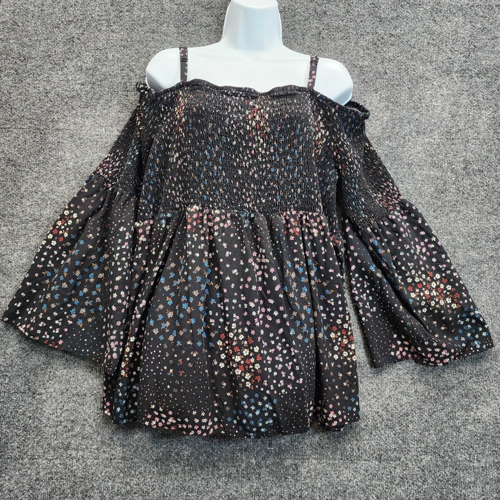 Torrid Floral Cold Shoulder Smocked Peplum Top Plus Size 4X Boho Romantic Ditsy